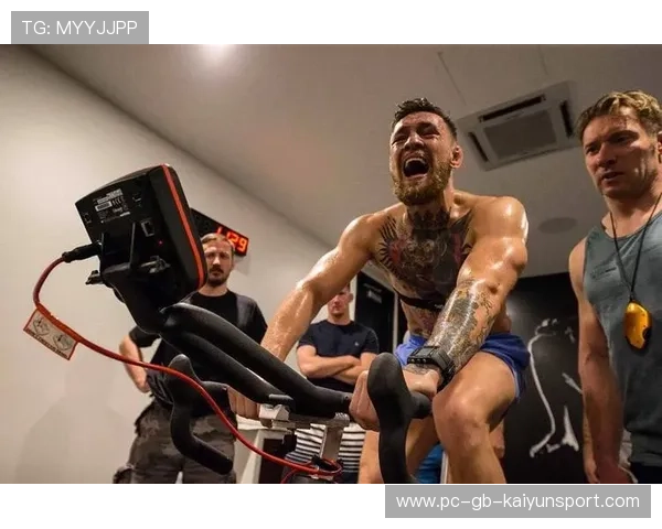 UFC女子组选手加强步伐变化训练，灵活性提升