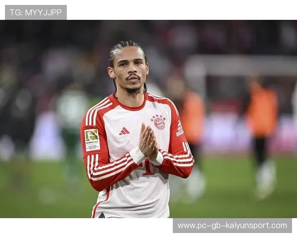 拜仁边路轮转快速高效,萨内节奏掌控堪称示范